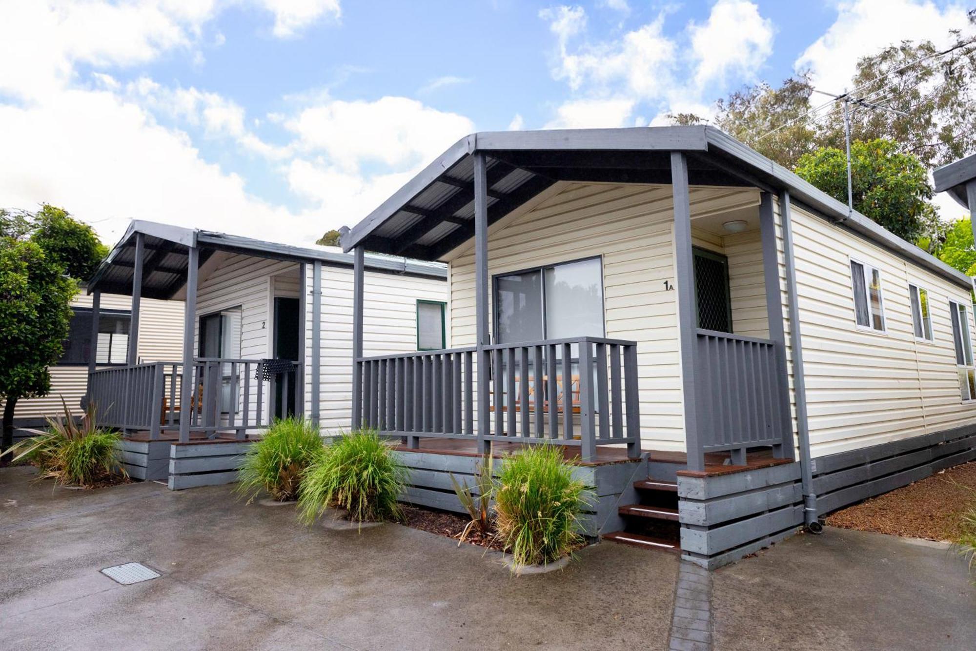 Airport Tourist Village Melbourne Exterior photo