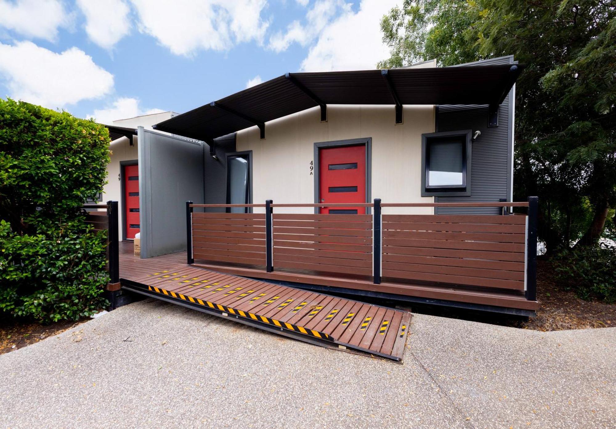 Airport Tourist Village Melbourne Exterior photo
